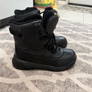 Columbia Men's Black Winter Boots
